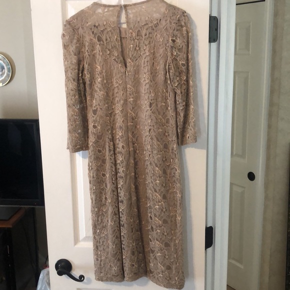 Formal dress beading and gems - Picture 3 of 3